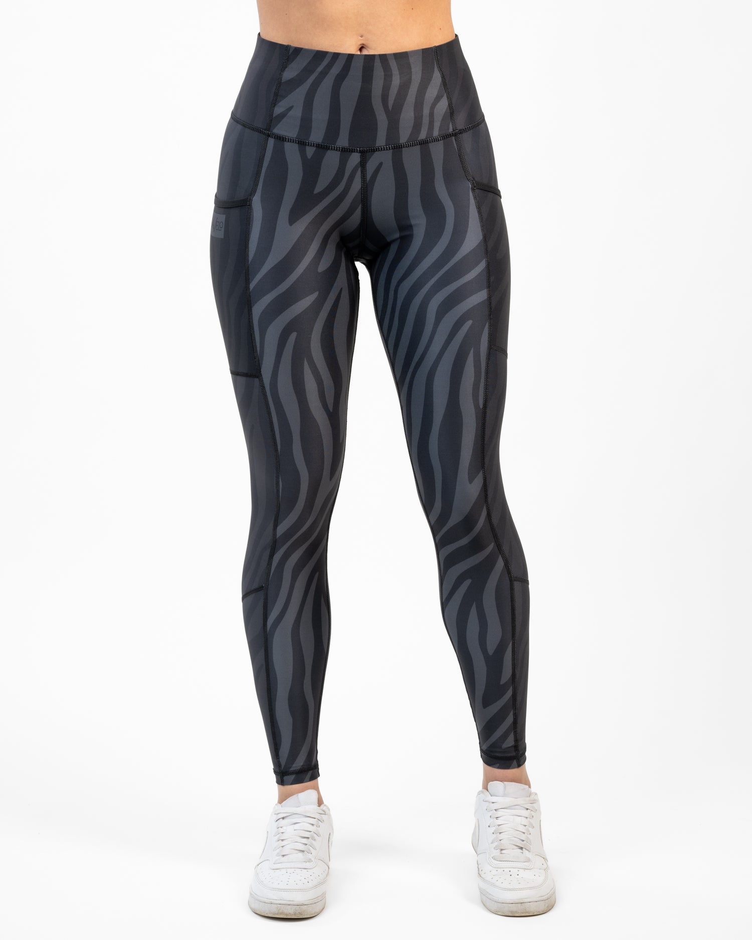 <tc><br>GAVELO Zebra Lux Leggings</tc>