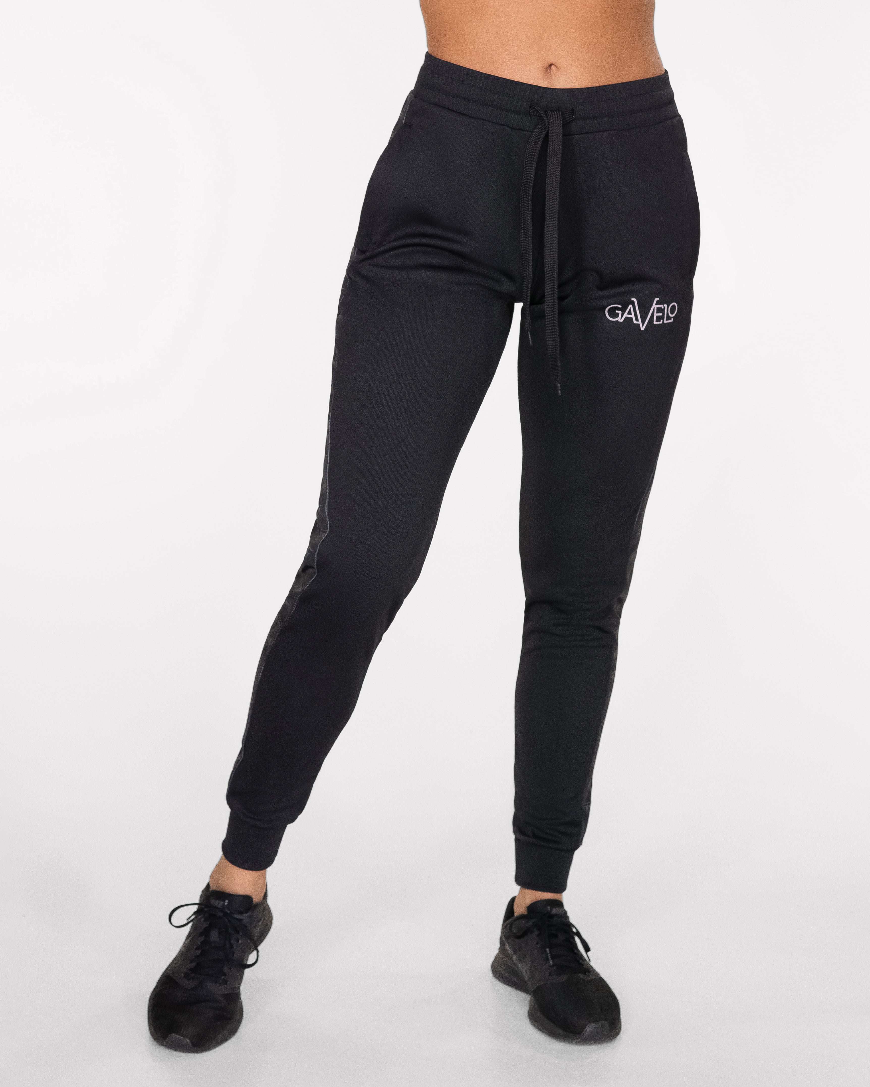 GAVELO Track Pant Classic Black