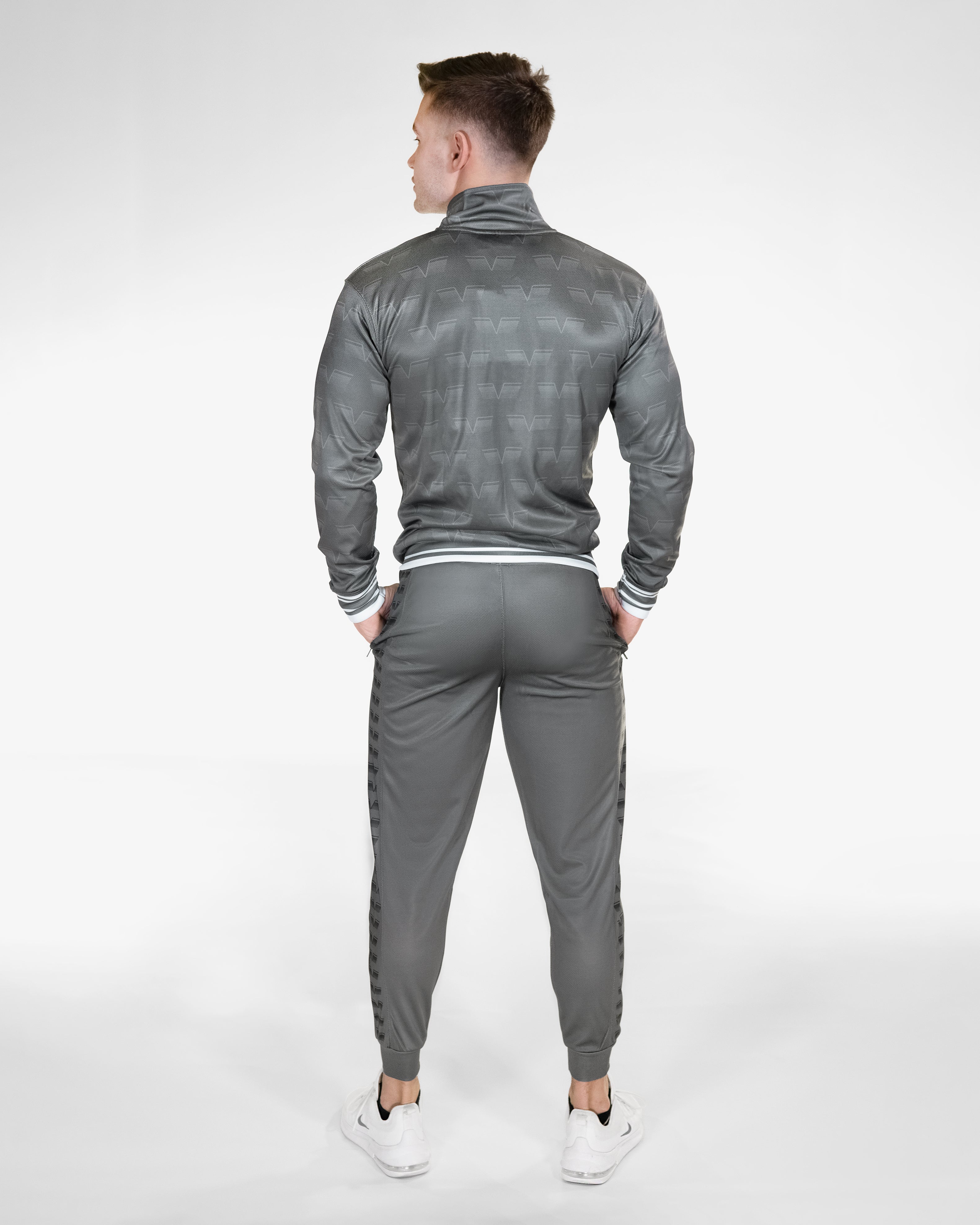 Gavelo Track Jacket Carbon Grey